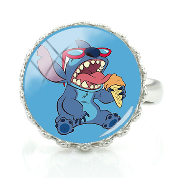 Stitch Ring is eating an ice cream.